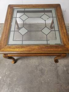 lot 58005 image: Glass Top End Table