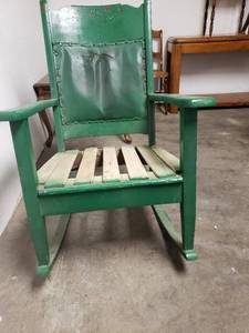 lot 58006 image: Old Green Rocker