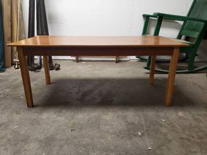 lot 58015 image: Coffee Table