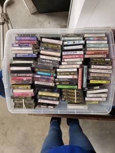 lot 58029 image: Tub of Cassette Tapes