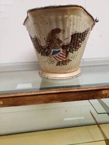 lot 58031 image: Reeves Ash Bucket