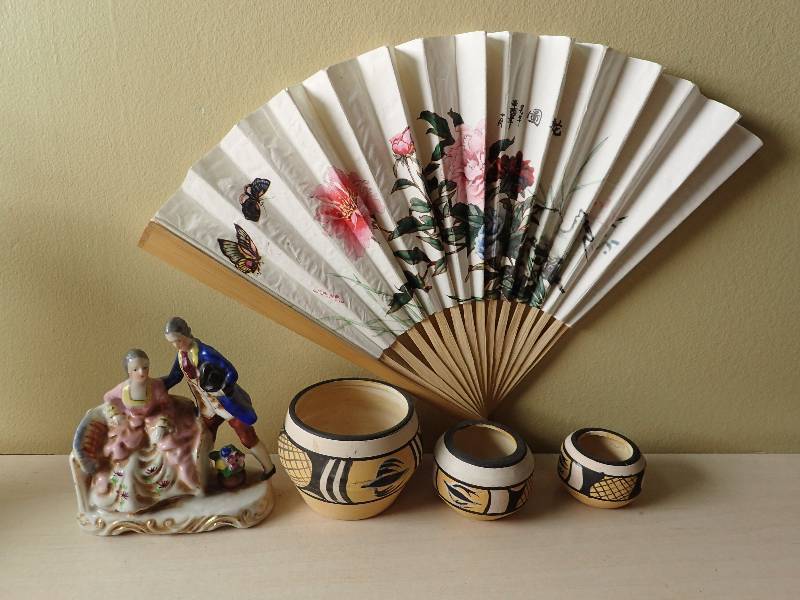 lot 6219 image: Lot of Misc Crafted Pottery w Oriental Decorative Fan