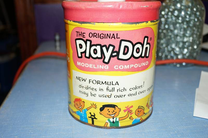 lot 4107 image: 1960s Play Doh Can