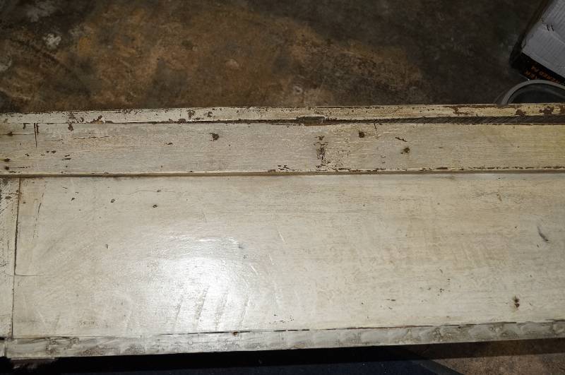 lot 4100 image: Wooden box  chest  tool style chest