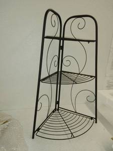 lot 31893 image: Coener Shelf 82�7�39 cm