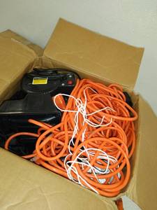 lot 31909 image: indoor outdoor extention cord whith fan blower and Accessories
