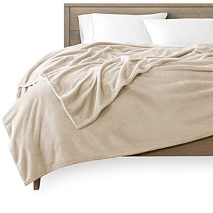 lot 37209 image: Bare Home Microplush Fleece Blanket - Ultra-Soft FullQueen Blanket - Luxurious Fuzzy Warm Blanket - Cozy Lightweight Soft Blanket (FullQueen, Oyster)