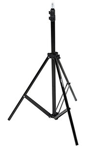 lot 37258 image: Amazon Basics Aluminum Light Photography Tripod Stand with Case - 2.8 - 6.7 Feet, Black