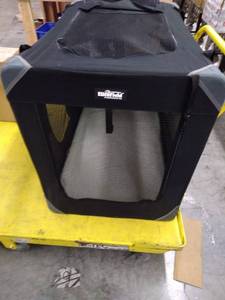 lot 39220 image: Elite Field pet Kennel collapsible