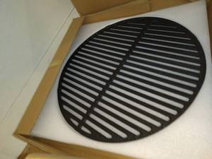 lot 41722 image: 18 Inch Cooking Grill Classic Cast Iron