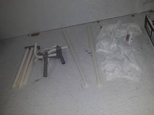 lot 41852 image: OXO Good Grips Folding Sweater Dryer