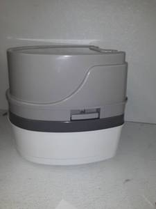 lot 41874 image: Portable Toilet