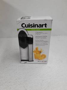 lot 99559 image: Cuisinart Citrus Juicer