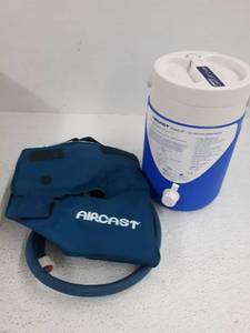 lot 99561 image: Aircraft CryoCuff Cooler For cold and Compression