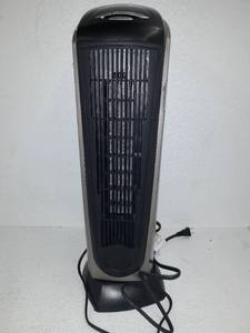 lot 99666 image: CERAMIC TOWER HEATER with REMOTE CONTROL