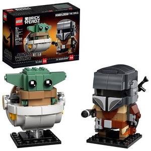 lot 3012 image: LEGO - Star Wars The Mandalorian & The Child 75317