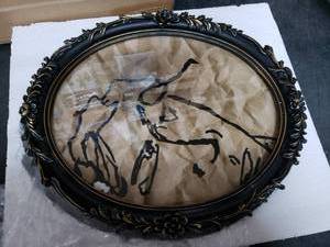 lot 2840 image: 11x14 Oval Frame Black