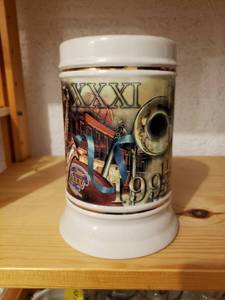 lot 58134 image: 1997 Super Bowl XXXI Stein