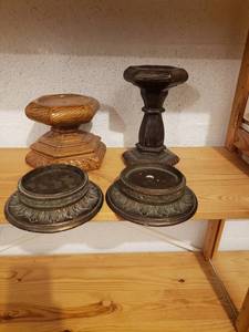 lot 58190 image: Lot 4 Pillar Candle Holders