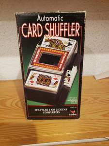 lot 58193 image: Automatic Card Shuffler