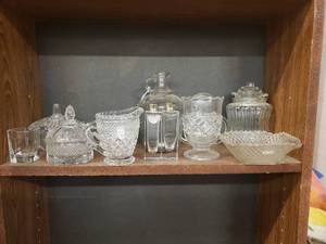 lot 58226 image: Lot of 13 Pieces CrystalClear Glass