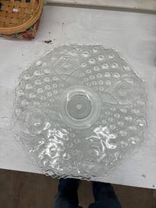 lot 58231 image: 22 inch platter