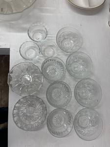 lot 58248 image: bowls glassware