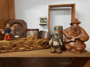 lot 58262 image: Lot of 10 Country Items