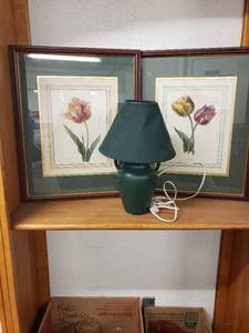 lot 58283 image: 2 PicturesSmall Table Lamp