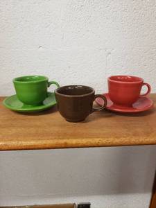lot 58288 image: Fiesta CupsSaucers
