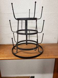 lot 58291 image: Metal Coffe Cup Holder