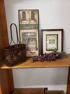 lot 58292 image: Decorative Wine Themed Items