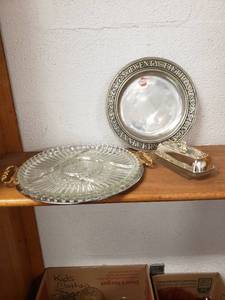 lot 58296 image: Lot of Vintage MetalGlass Items