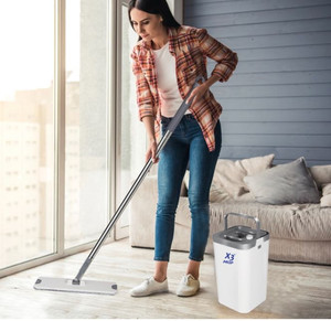 lot 552 image: X3 Flat Floor Mop and Bucket Set