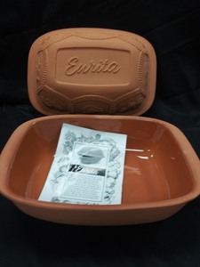 lot 556 image: Eurita by Reston Lloyd Clay Cooking PotRoaster, All-Natural Cooking, terracotta, 4 quart