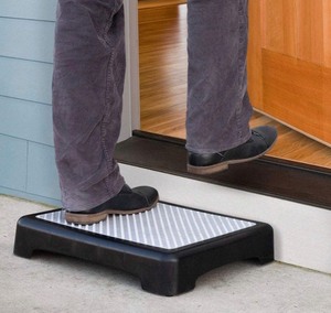 lot 7511 image: North American Health Wellness Mobility Step, Large 9.25 x 5.5 x 3.94