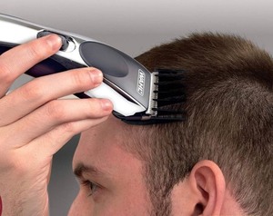 lot 163 image: Wahl Clipper Rechargeable CordCordless Haircutting & Trimming Kit for Heads, Beards, & All Body Grooming - Model 79434