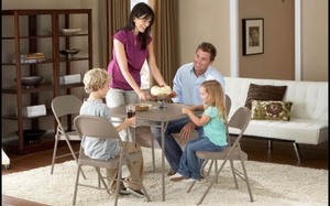 lot 183 image: Mainstays Steel Folding Chair (4-Pack), Tan