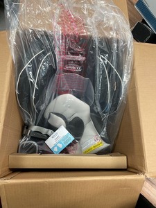 lot 217 image: Graco Extend2Fit Convertible Car Seat, Ride Rear Facing Longer with Extend2Fit, Gotham