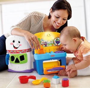 lot 223 image: Fisher-Price Laugh & Learn Learning Kitchen