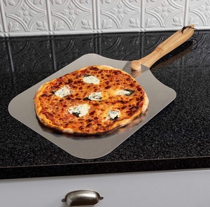 lot 239 image: Honey Can Do Fldng Pizza Peel Wdn Hndle 14 KCH-08436 Silver