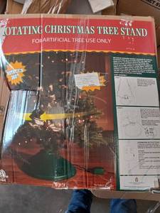 lot 50043 image: Christmas Tree Stand Ez Rotate Decoration Rotating Artificial Tree Stand