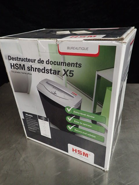 lot 1261 image: HSM Shredstar X5