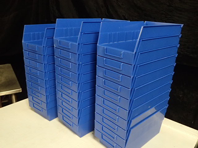 lot 1272A image: (29) Quantum Storage Plastic Storage Units