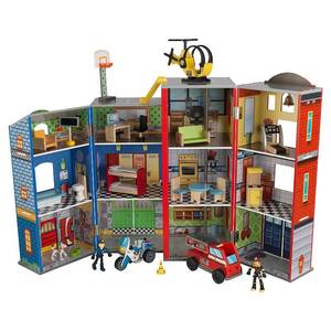 lot 10026 image: KidKraft Everyday Heroes Wooden Play Set