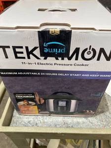 lot 10072 image: Tekamon 11-in-1 Pressure Cooker