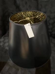 lot 10233 image: ROYAL DESIGNS BLACK AND GOLD LAMP SHADE