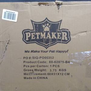 lot 31448 image: PETMAKER FREE STANDING PET GATE