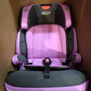 lot 31602 image: GRACO CAR SEAT PINK AND GREY