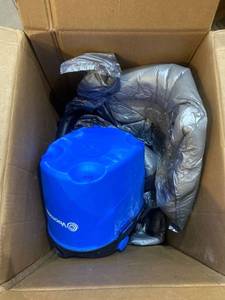 lot 31627 image: VACMASTER BLUE VACUUM